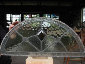 Leadlight stained glass Whangarei. Arch styled clear leadlight glass with diamond designs